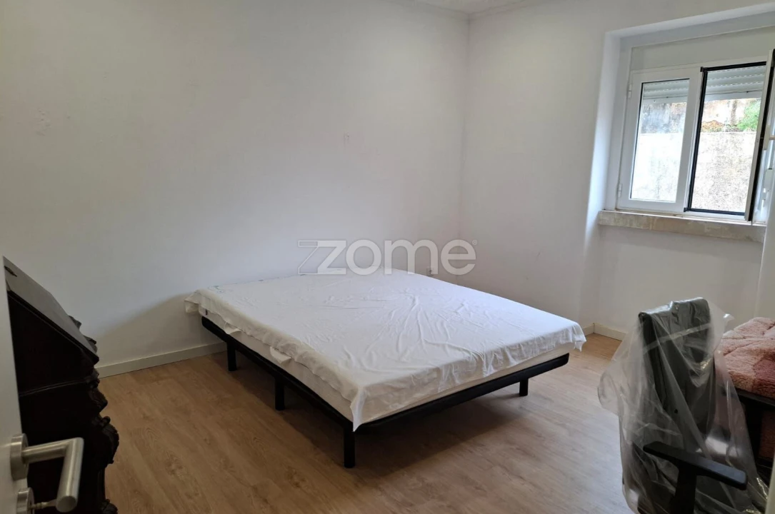 Moradia T9 para Venda em Serra e Junceira Foto 25