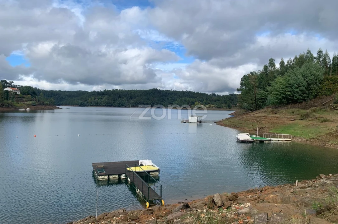 Moradia T9 para Venda em Serra e Junceira Foto 68