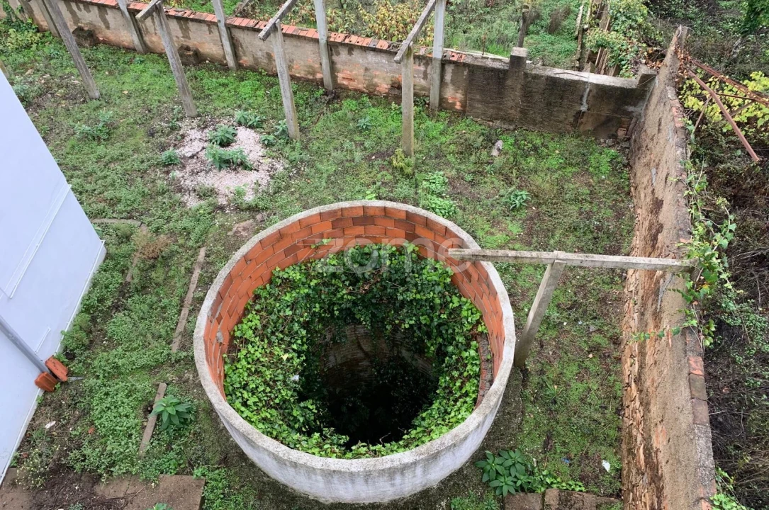 Moradia T9 para Venda em Serra e Junceira Foto 37