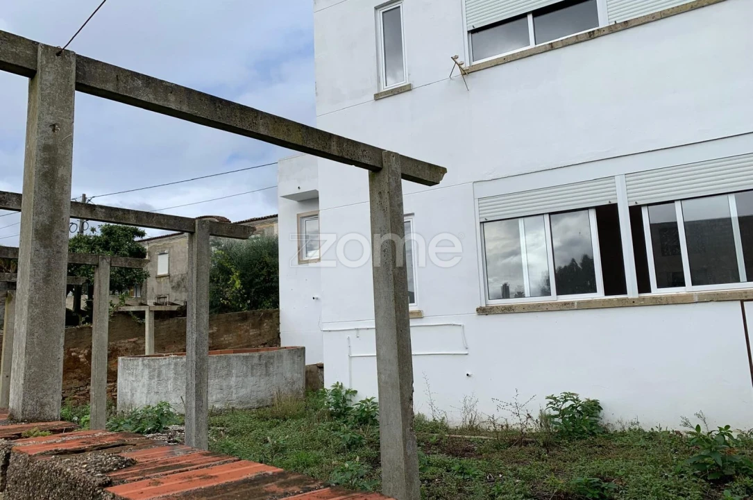 Moradia T9 para Venda em Serra e Junceira Foto 59