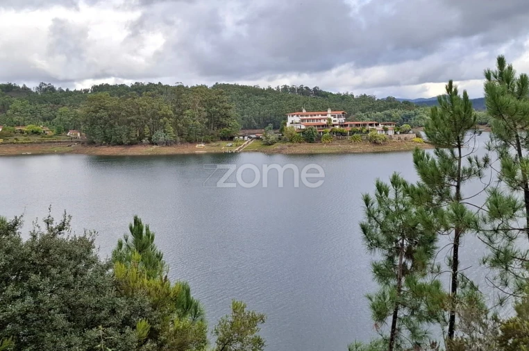 Moradia T9 para Venda em Serra e Junceira Foto 67