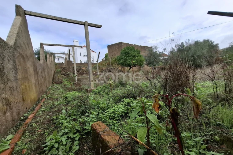 Moradia T9 para Venda em Serra e Junceira Foto 40