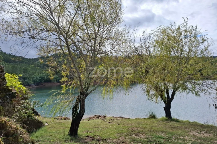 Moradia T9 para Venda em Serra e Junceira Foto 71