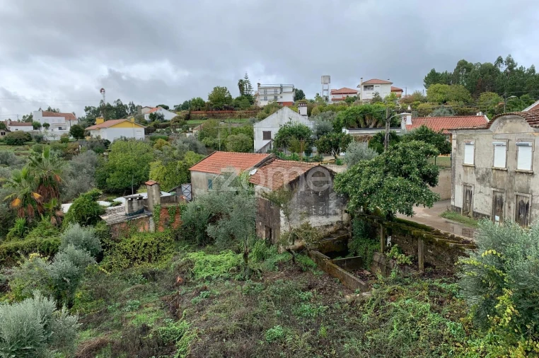 Moradia T9 para Venda em Serra e Junceira Foto 56