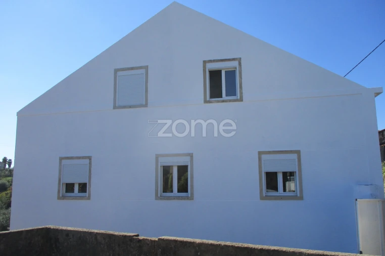 Moradia T9 para Venda em Serra e Junceira Foto 4