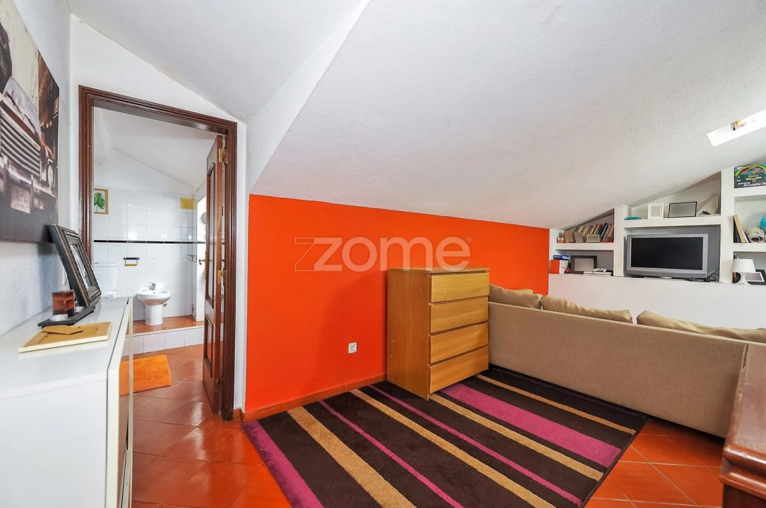 Apartamento T4 para Venda em Alcabideche Foto 22