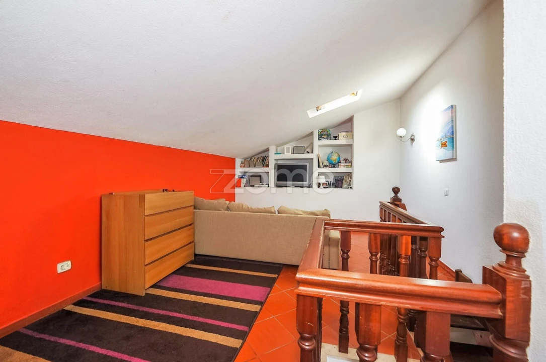 Apartamento T4 para Venda em Alcabideche Foto 24