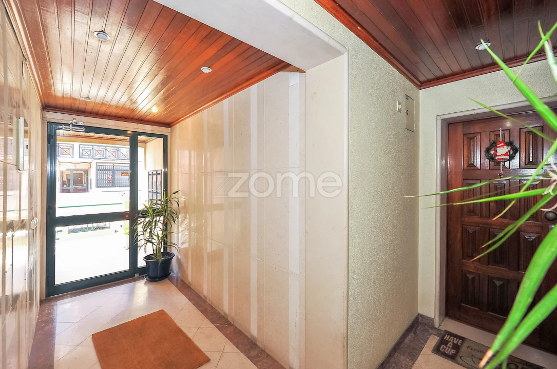 Apartamento T4 para Venda em Alcabideche Foto 29