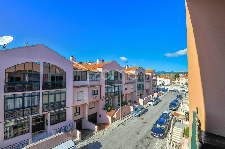 Apartamento T4 para Venda em Alcabideche Foto 17