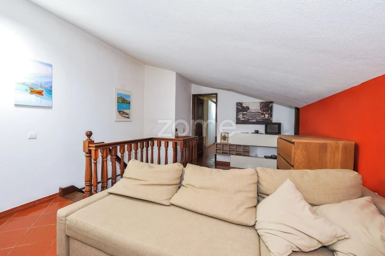 Apartamento T4 para Venda em Alcabideche Foto 23