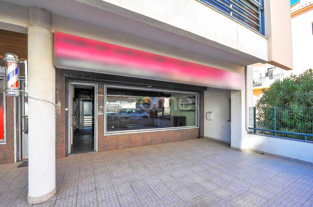 Negócio para Arrendamento em Carcavelos e Parede Foto 15