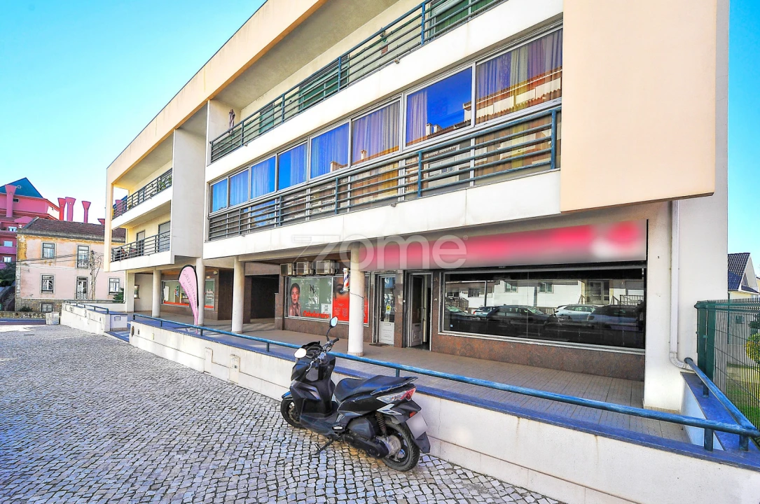 Negócio para Arrendamento em Carcavelos e Parede Foto 18