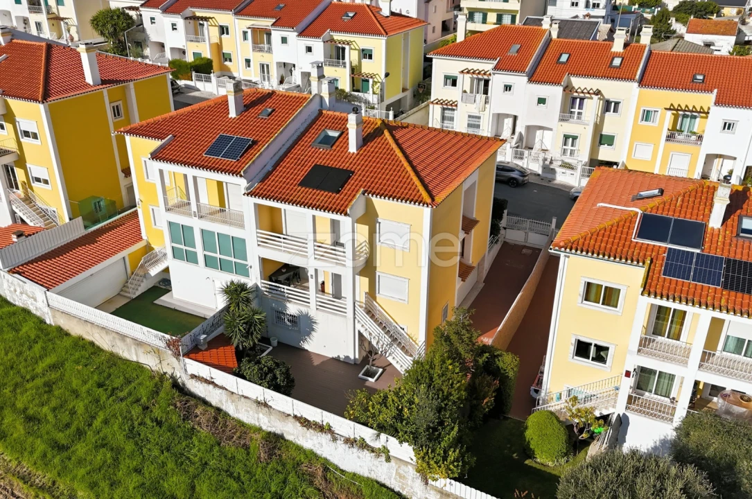 Moradia T5 para Venda em São Domingos de Rana Foto 58