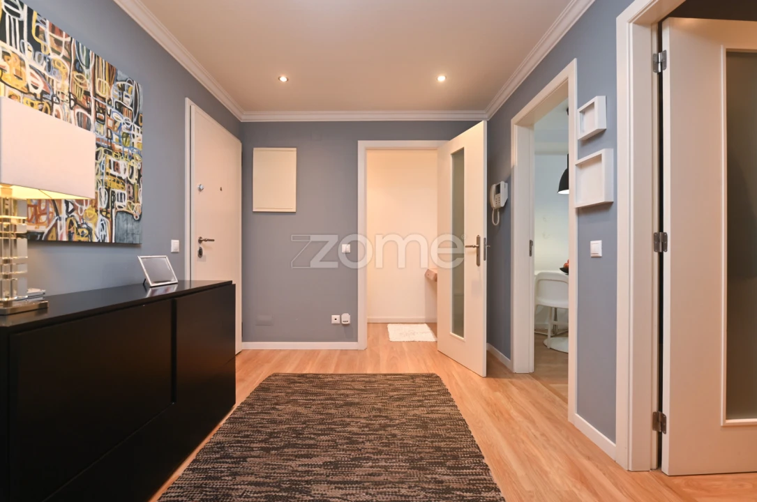 Apartamento T3 para Venda em São Domingos de Rana Foto 2