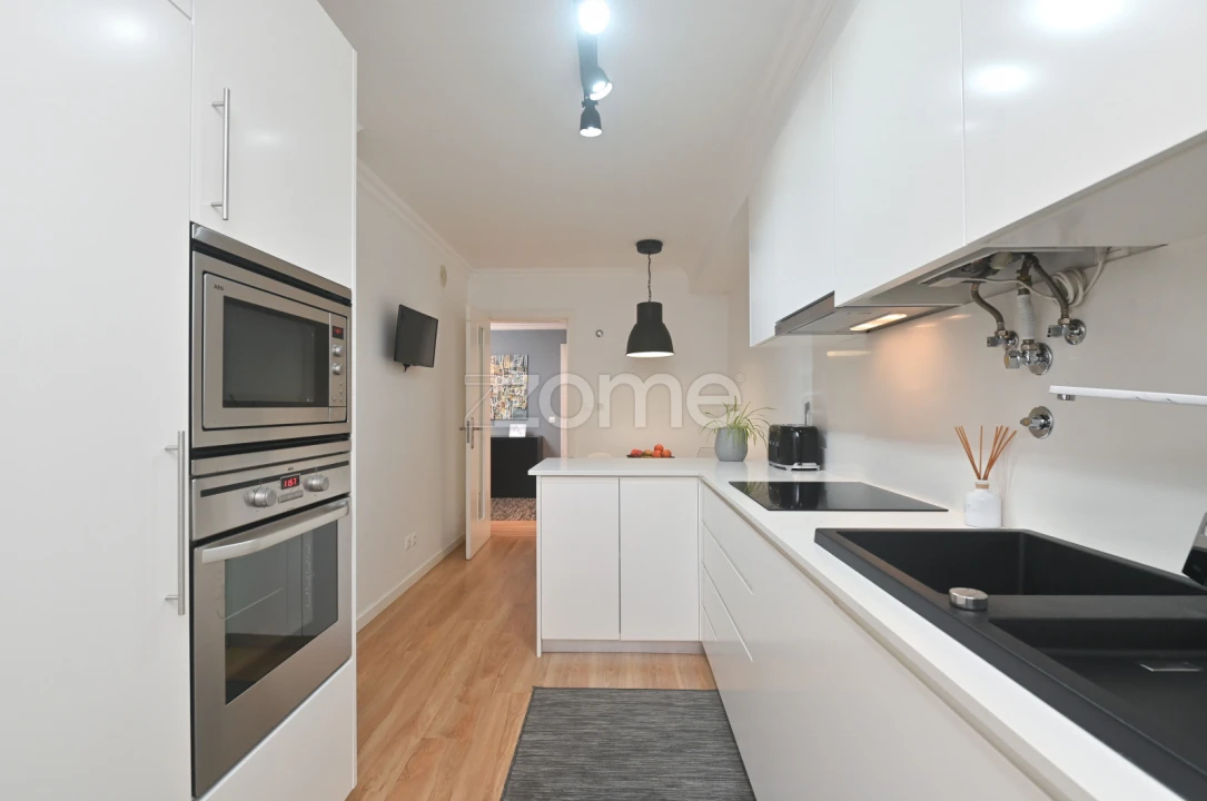 Apartamento T3 para Venda em São Domingos de Rana Foto 29