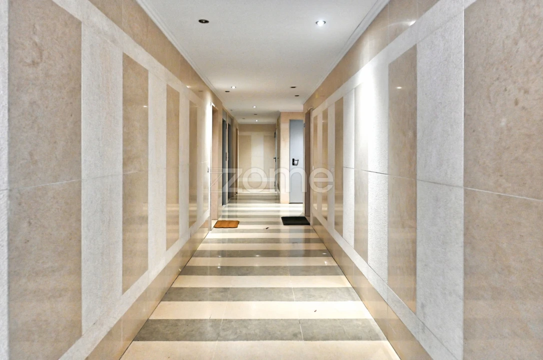 Apartamento T3 para Venda em São Domingos de Rana Foto 7