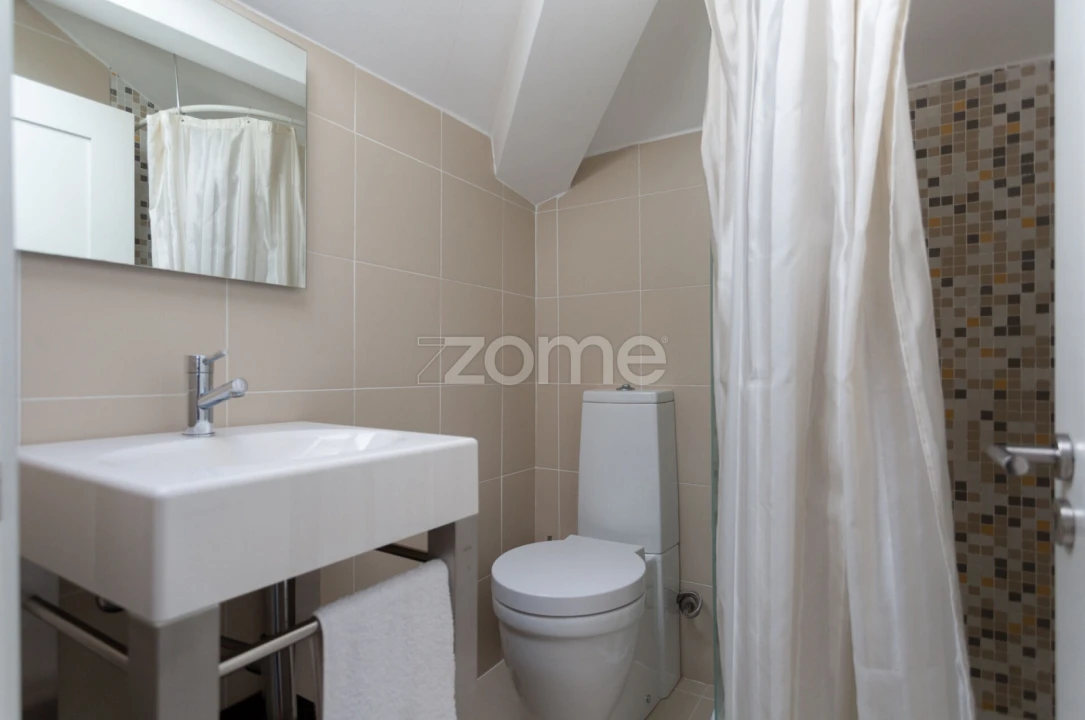 Moradia T9 para Arrendamento em Oeiras e São Julião da Barra, Paço de Arcos e Caxias Foto 48