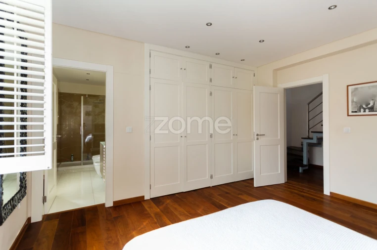 Moradia T9 para Arrendamento em Oeiras e São Julião da Barra, Paço de Arcos e Caxias Foto 36