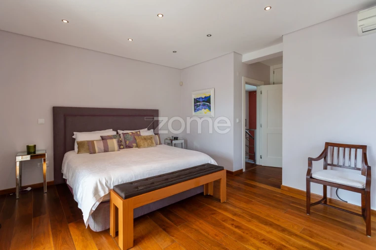 Moradia T9 para Arrendamento em Oeiras e São Julião da Barra, Paço de Arcos e Caxias Foto 51