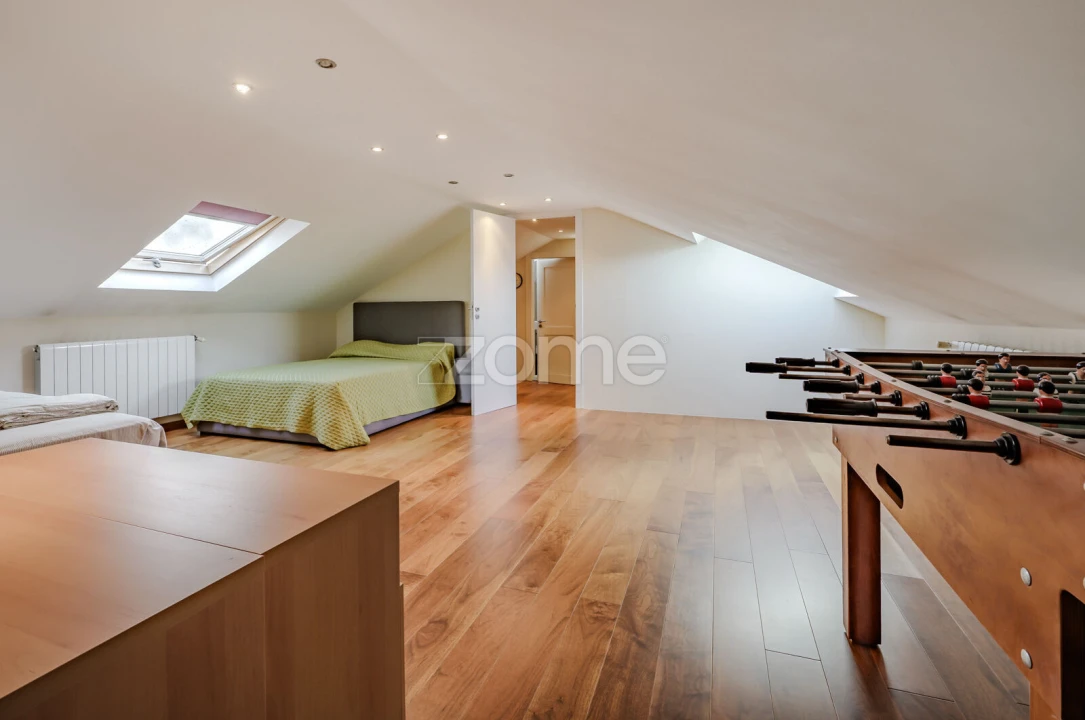 Moradia T9 para Arrendamento em Oeiras e São Julião da Barra, Paço de Arcos e Caxias Foto 47