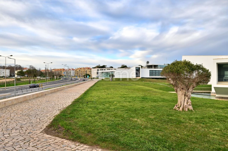 Moradia T3 para Venda em Carcavelos e Parede Foto 2