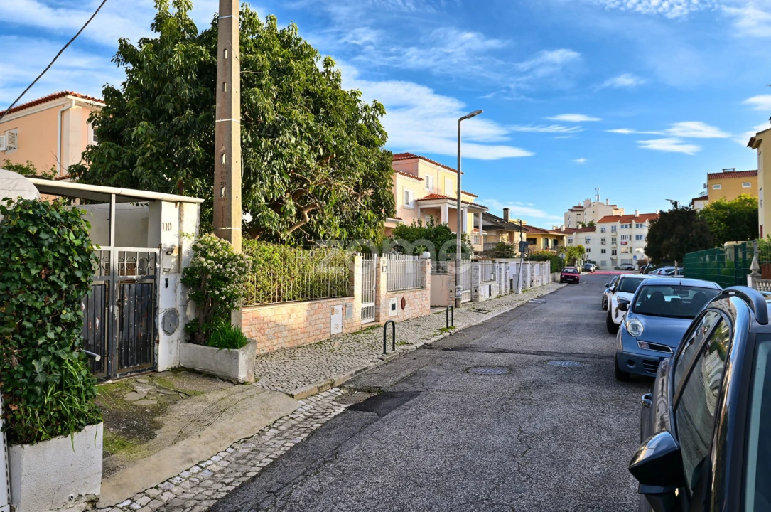 Moradia T3 para Venda em Carcavelos e Parede Foto 4