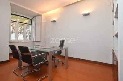 Apartamento T7 para Venda em Avenidas Novas