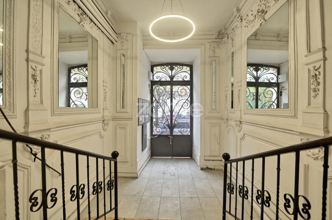 Apartamento T7 para Venda em Avenidas Novas Foto 1