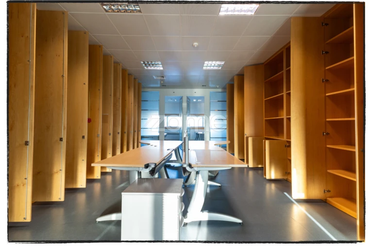 Escritório para Arrendamento em Santa Maria e São Miguel, São Martinho, São Pedro Penaferrim Foto 8