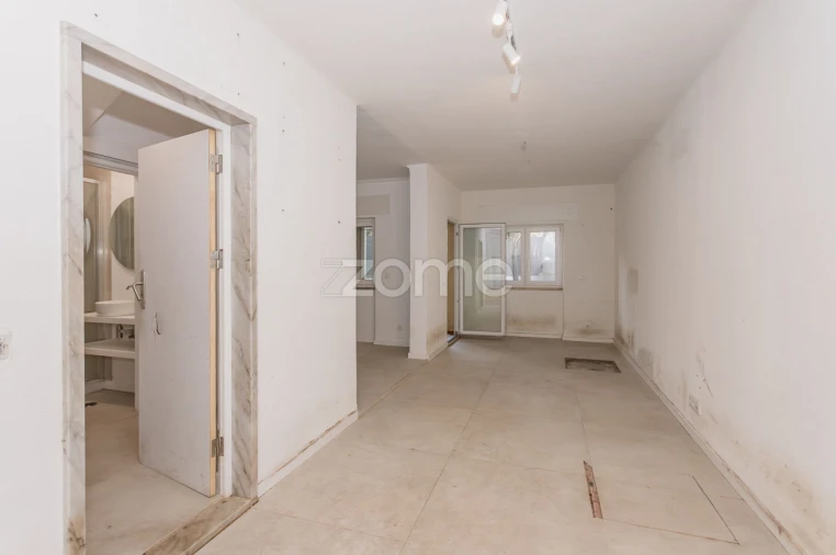 Moradia T3 para Venda em Carcavelos e Parede Foto 19