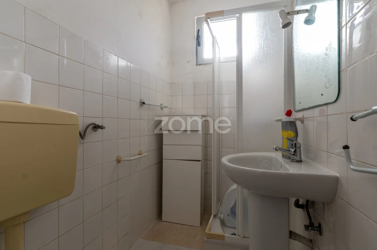 Moradia T3 para Venda em Póvoa de Santo Adrião e Olival Basto Foto 17