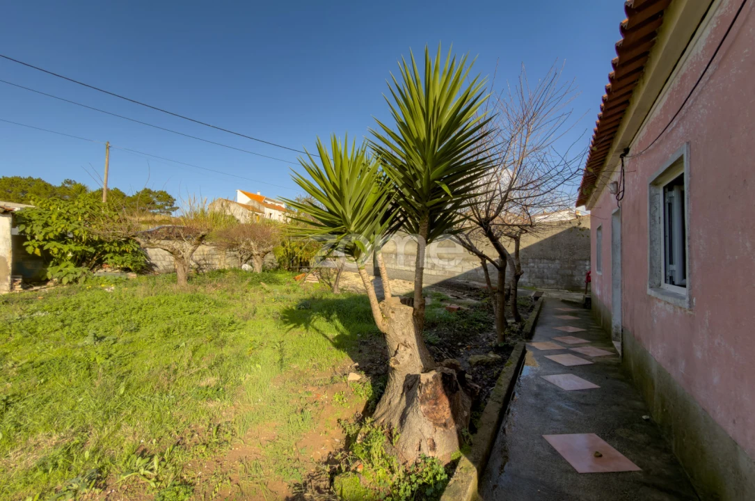 Moradia T4 para Venda em São Martinho do Porto Foto 5