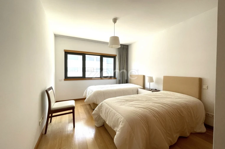 Apartamento T2 para Arrendamento em Venteira Foto 16