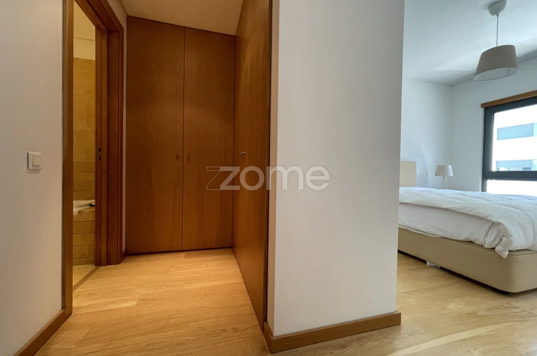 Apartamento T2 para Arrendamento em Venteira Foto 11