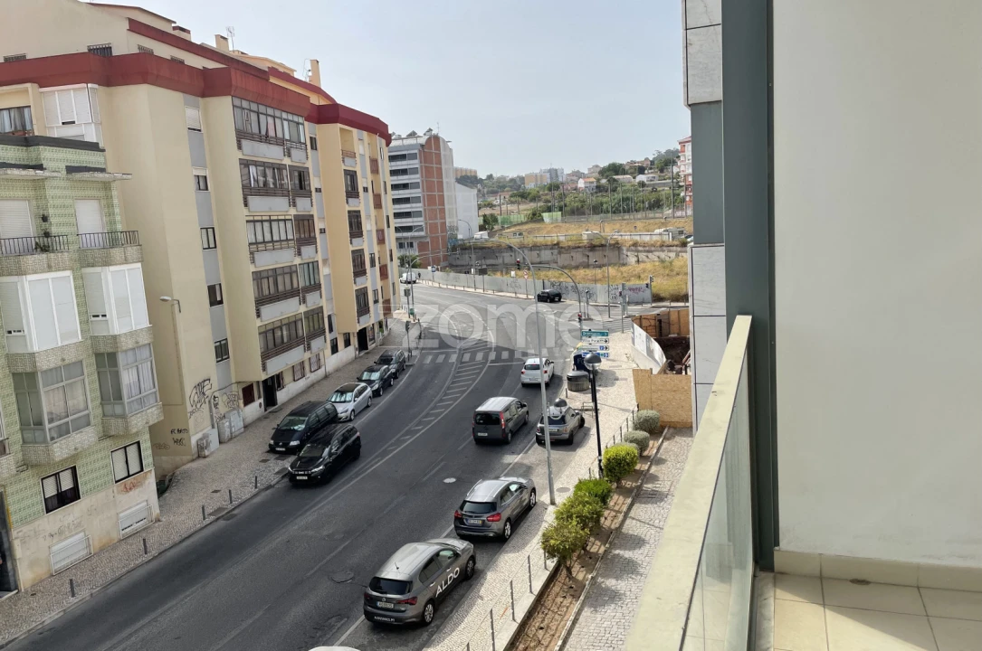 Apartamento T2 para Arrendamento em Venteira Foto 21