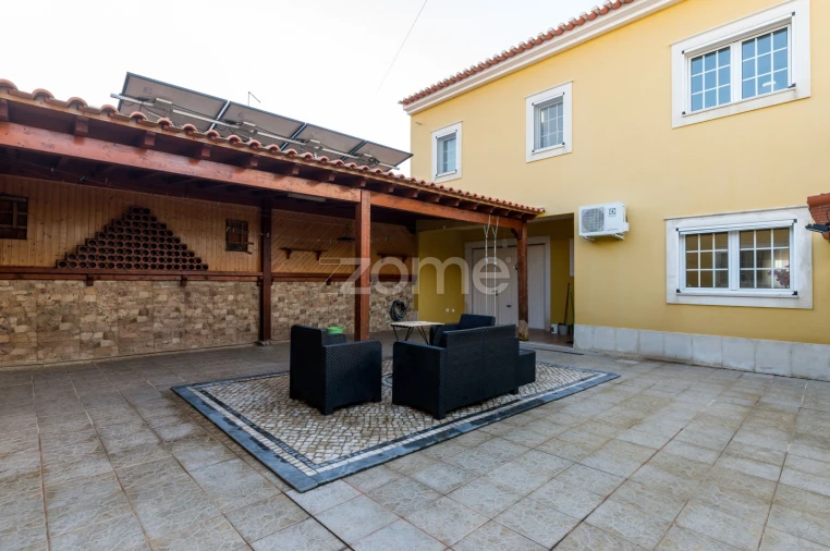 Moradia T3 para Venda em Almeirim Foto 23