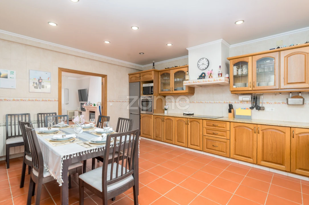 Moradia T3 para Venda em Almeirim Foto 16