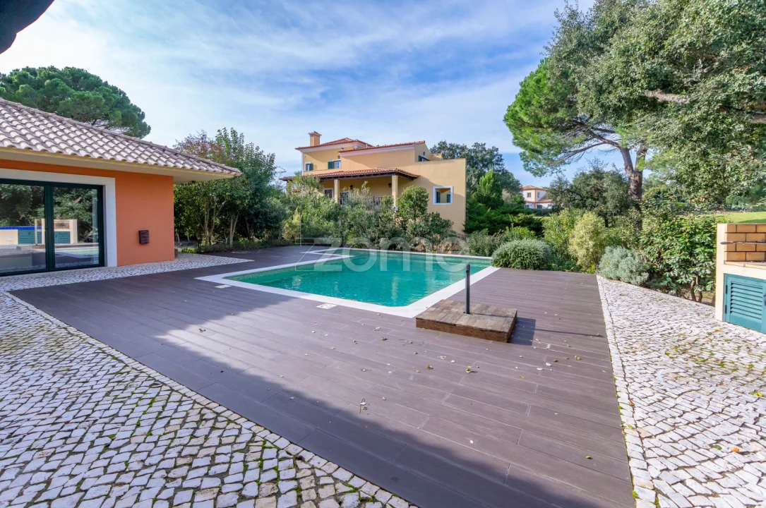 Moradia T3 para Venda em Quinta do Conde Foto 6