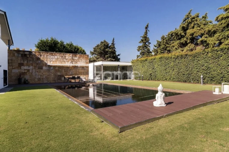 Moradia T5 para Venda em Santa Maria e São Miguel, São Martinho, São Pedro Penaferrim