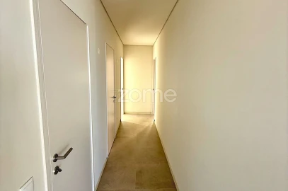 Apartamento T3 para Venda em Portimão