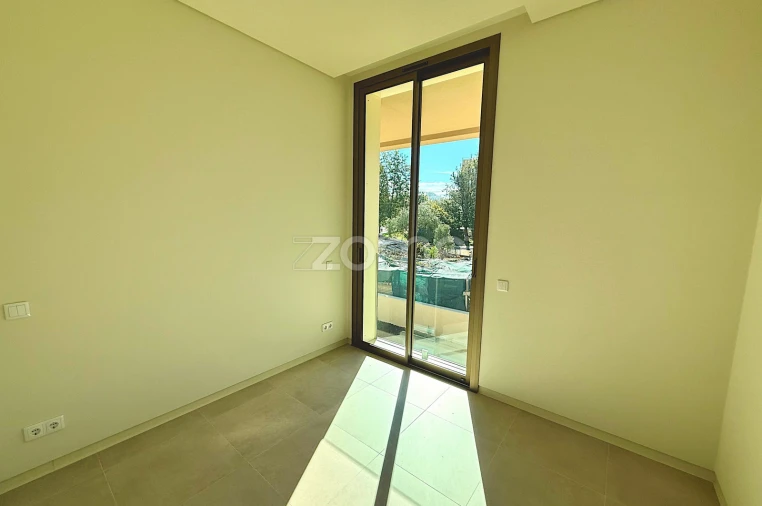 Apartamento T3 para Venda em Portimão Foto 13