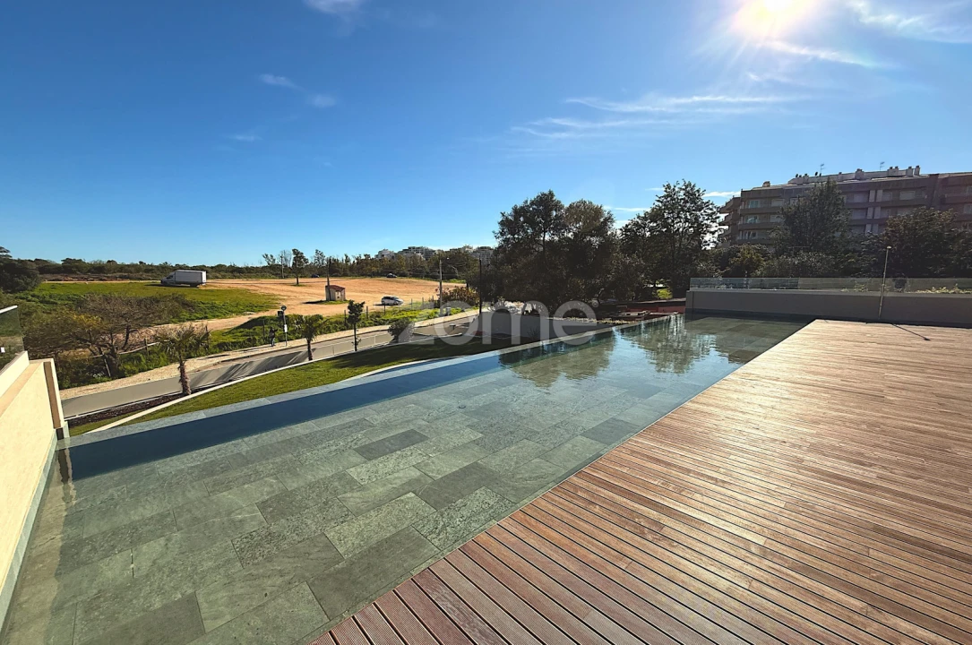 Apartamento T3 para Venda em Portimão Foto 25