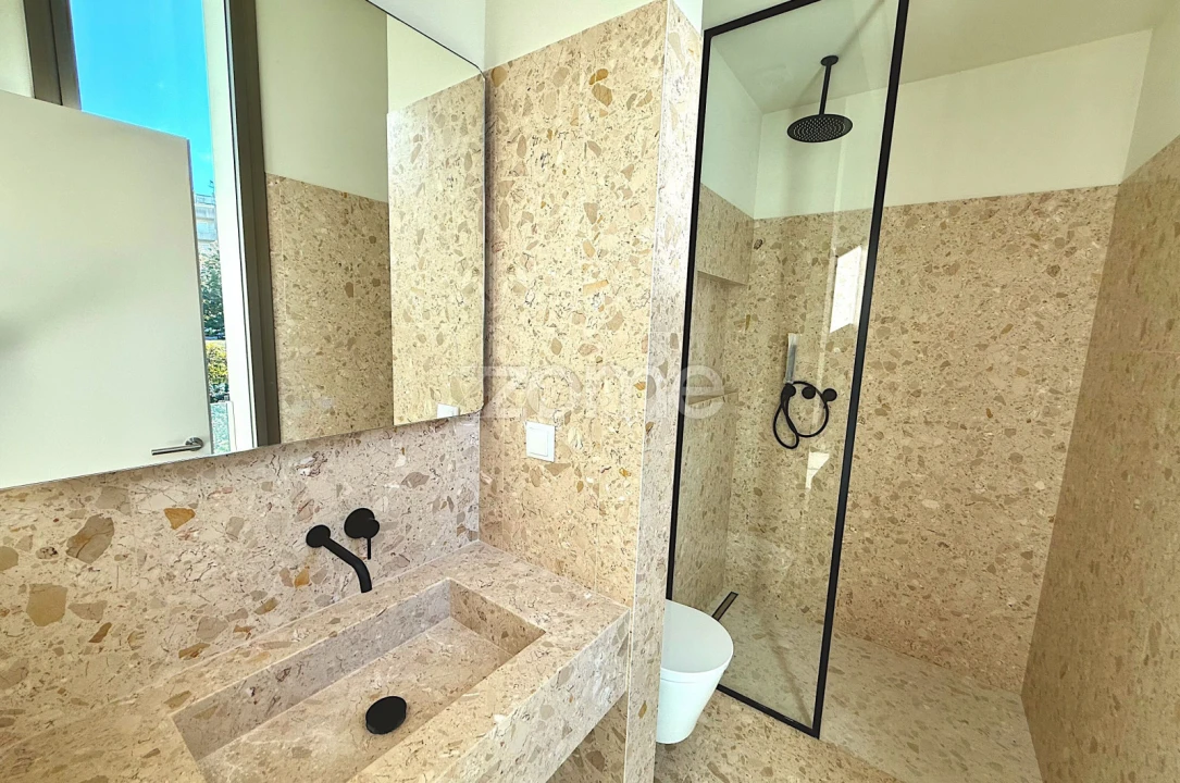 Apartamento T3 para Venda em Portimão Foto 19