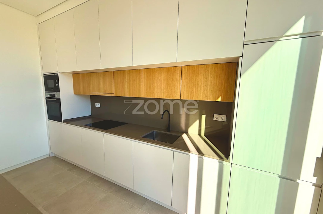 Apartamento T3 para Venda em Portimão Foto 7