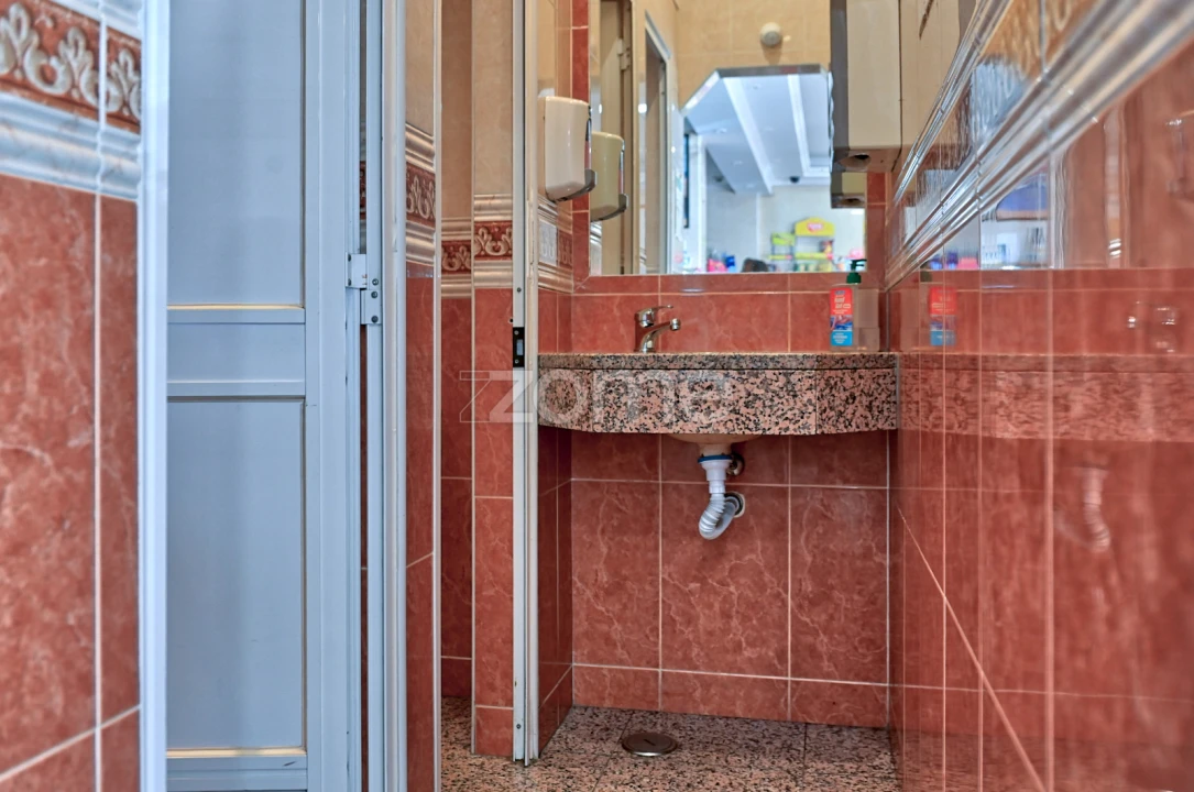 Negócio para Venda em Sacavém e Prior Velho Foto 17