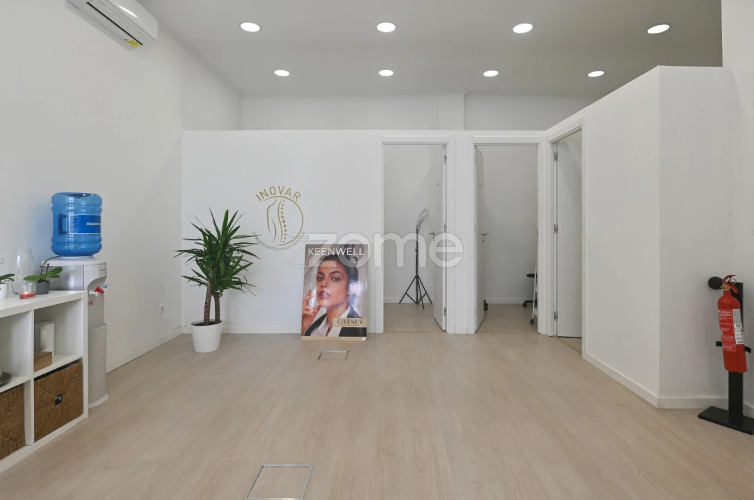 Negócio para Trespasse em Loures Foto 7