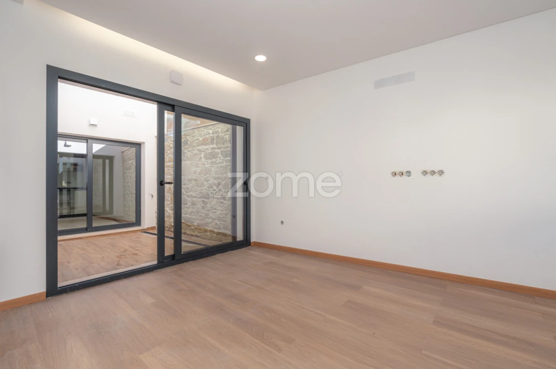 Moradia T3 para Venda em Ançã Foto 9