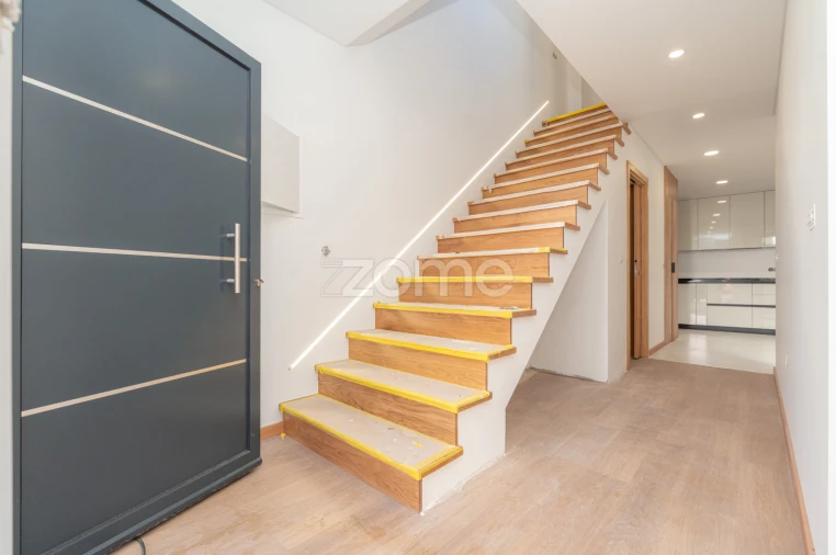 Moradia T3 para Venda em Ançã Foto 11