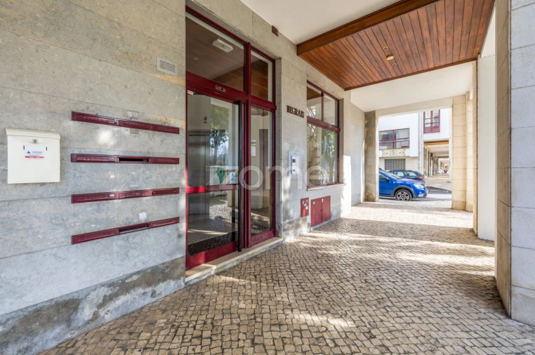 Apartamento T3 para Arrendamento em Marrazes e Barosa Foto 3