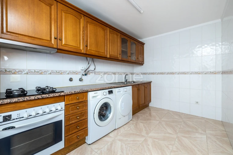 Apartamento T3 para Arrendamento em Marrazes e Barosa Foto 10